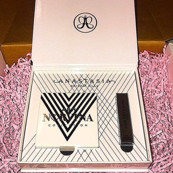 🆕🌿ANASTASIA BEVERLY HILLS: Mini NORVINA Vol. 1 Collection - Picture 1 of 14